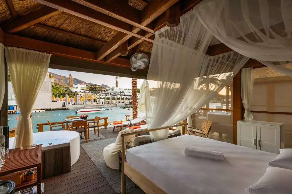 Cratos Premium Hotel Casino and SPA